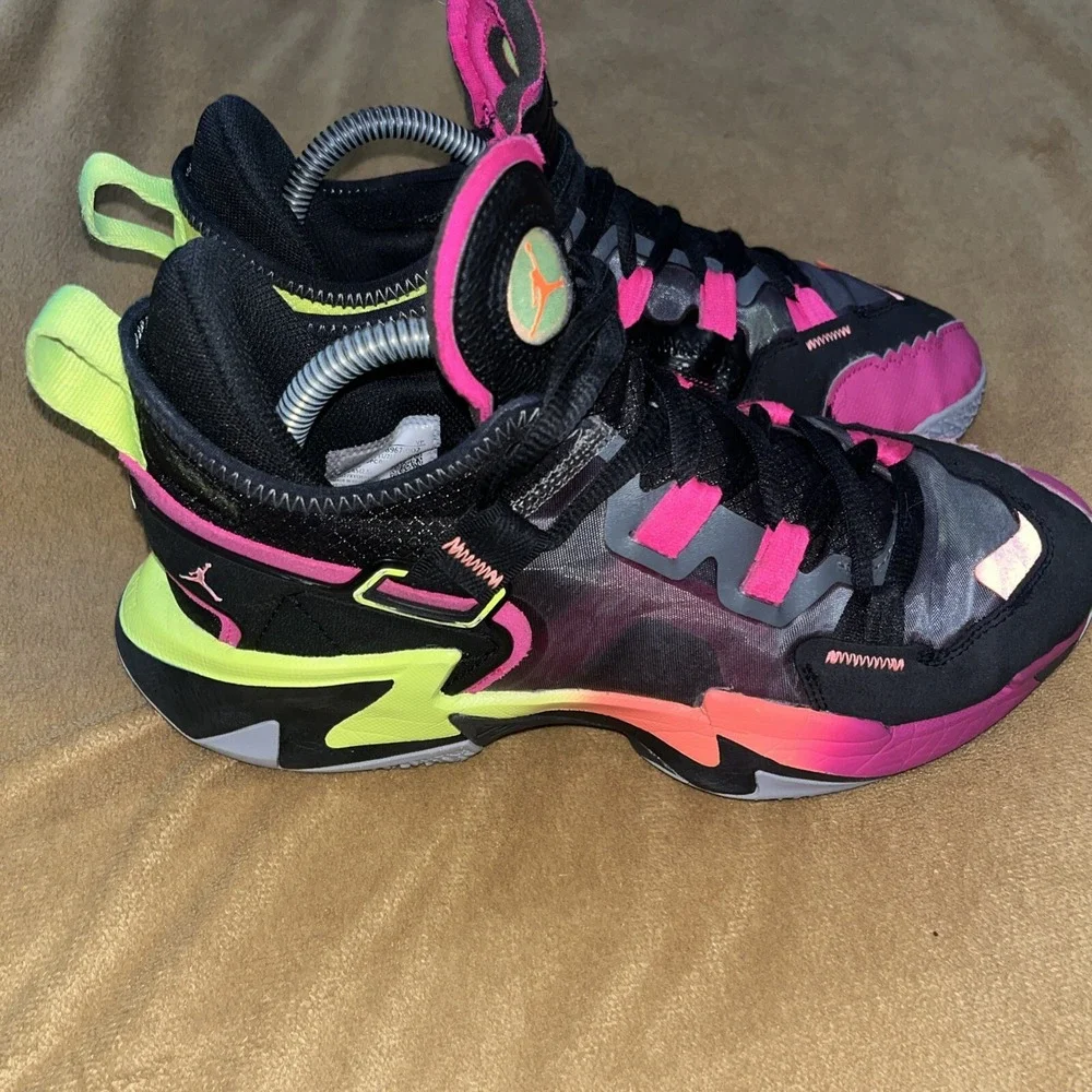 Men's 6.5 Nike Jordan Why Not 0.5 DO8967-002 Basketball Sneakers Light Shoes Gym